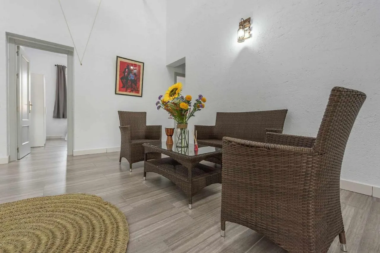 Holiday home Casa Rural Dehesa De Las Yeguas La Puebla de Cazalla