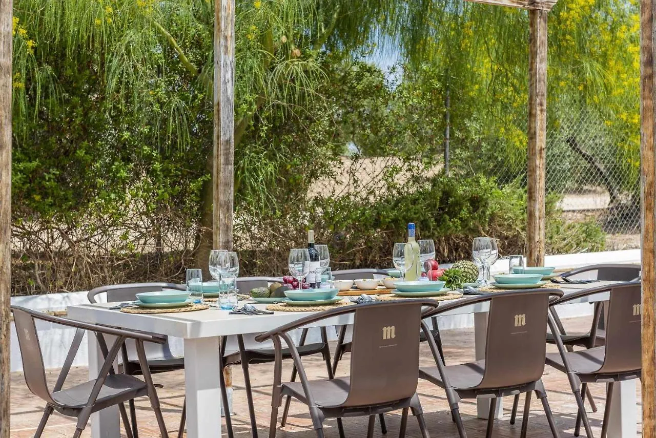 Casa Rural Dehesa De Las Yeguas La Puebla de Cazalla Spain